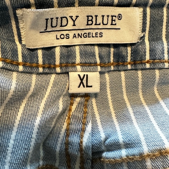 Judy Blue High Waist Striped Jean Shorts - Picture 3 of 3